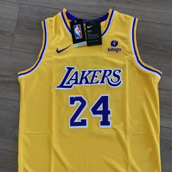 Jersey Kobe bryant #24. Youth  Yellow LA LAKERS - Picture 1 of 3